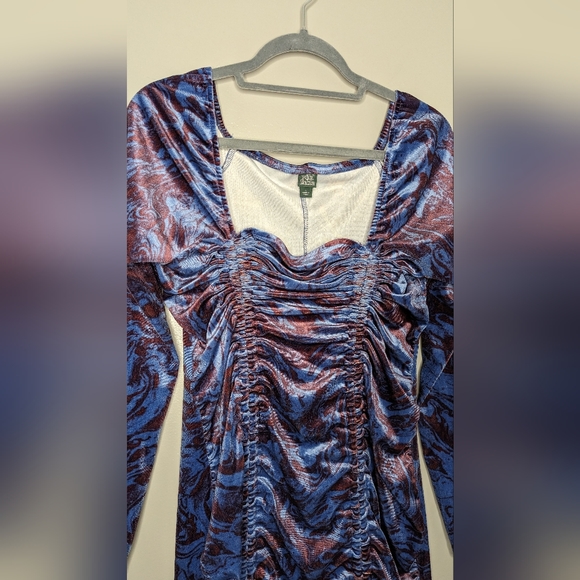 Beautiful Large Ruched Velvet Bodycon Dress Wild Fable. Like New - Picture 3 of 6